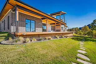 2128 Eagles Rdg Dr, Weatherford, TX 76087 - Photo 11