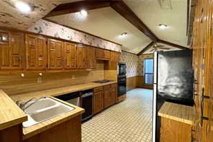 6616 Gretchen Ln, Dallas, TX 75252 - Photo 19