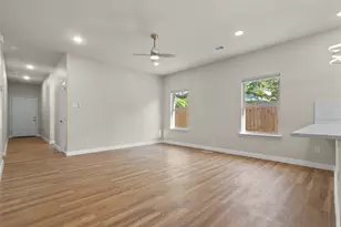 1011 Maloma Ct, Tool, TX 75143 - Photo 7