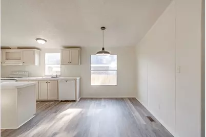 317 6th Street, Joshua, TX 76058 - Photo 9