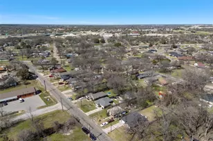 1206 Spring St, Waco, TX 76704 - Photo 27