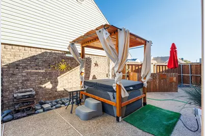 1417 Autumn Chase Square, Bedford, TX 76022 - Photo 11