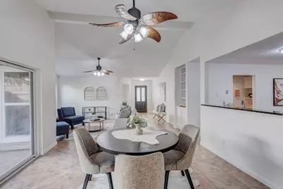 1417 Autumn Chase Square, Bedford, TX 76022 - Photo 3