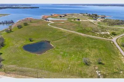 305 Sailview Court, Honey Grove, TX 75446 - Photo 11