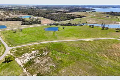 305 Sailview Court, Honey Grove, TX 75446 - Photo 21