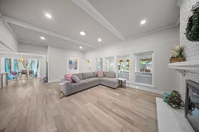 900 E Spring Valley Road, Richardson, TX 75081 - Photo 7