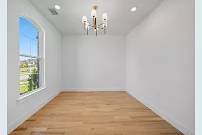 587 Mayfair Lane, Frisco, TX 75033 - Photo 5