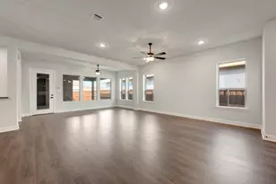 2075 Pine Grove Lane, Arlington, TX 76005 - Photo 23