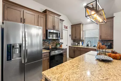 4021 Grove Valley Road, Midlothian, TX 76065 - Photo 15