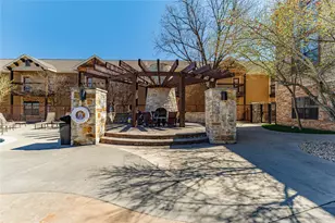 2410 S 2nd St, Waco, TX 76706 - Photo 17