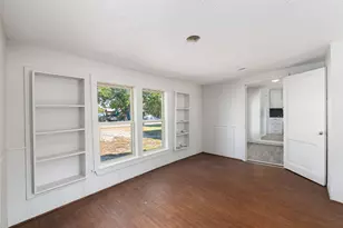 102 San Saba Ave, Benbrook, TX 76126 - Photo 9