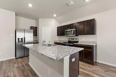 7009 Guadalupe Road, Waco, TX 76633 - Photo 5