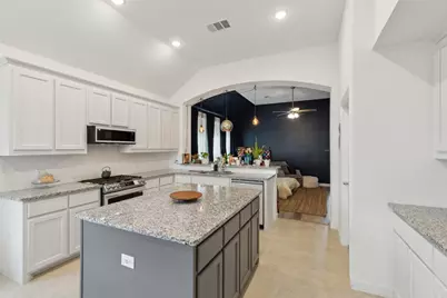 3921 Ford Drive, Heartland, TX 75126 - Photo 11