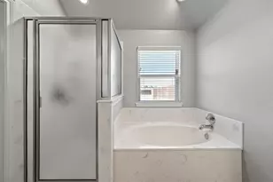 429 Travis Dr, McGregor, TX 76657 - Photo 11