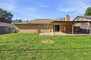 2219 Lavon Creek Ln, Arlington, TX 76006 - Photo 17