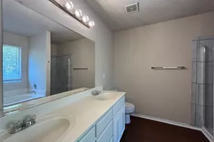 7917 Rattlers Ct, Arlington, TX 76002 - Photo 17