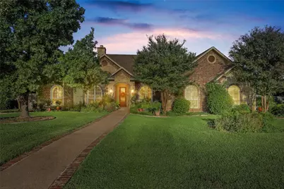 8 Republic Drive, Waco, TX 76708 - Photo 1