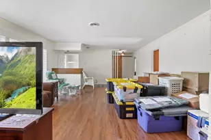 5754 Blue Ridge Dr, Fort Worth, TX 76112 - Photo 5