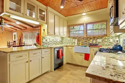 5754 Blueridge Drive, Fort Worth, TX 76112 - Photo 13