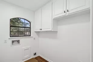 215 Shady Oak Rd, Keene, TX 76059 - Photo 23