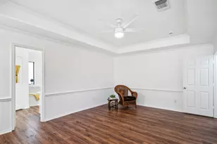 215 Shady Oak Rd, Keene, TX 76059 - Photo 17