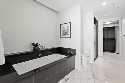 2408 Victory Park Lane #1140, Dallas, TX 75219 - Photo 13