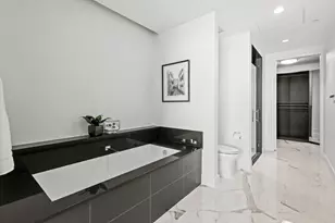 2408 Victory Park Ln, Dallas, TX 75219 - Photo 13