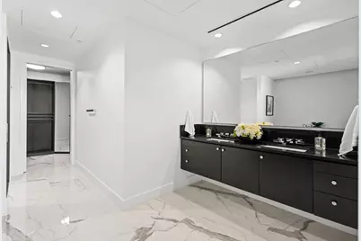 2408 Victory Park Lane #1140, Dallas, TX 75219 - Photo 15