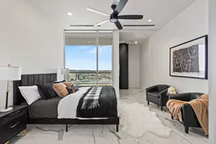 2408 Victory Park Ln, Dallas, TX 75219 - Photo 9