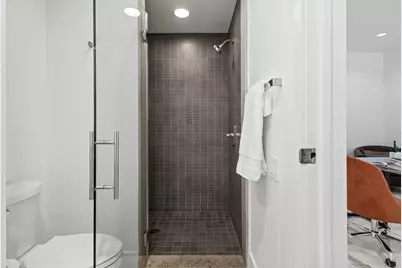 2408 Victory Park Lane #1140, Dallas, TX 75219 - Photo 25