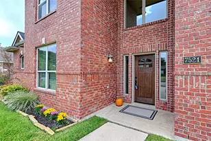 7521 Lagoon Dr, Rowlett, TX 75088 - Photo 1