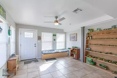 390 Mesquite Lane, Abilene, TX 79601 - Photo 3