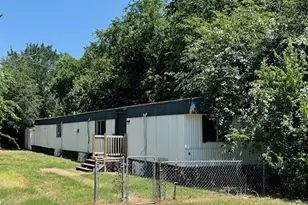 914 Pawnee Trail, Granbury, TX 76048 - Photo 15