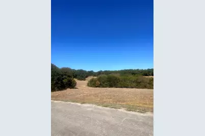 8405 Gullane Street, Cleburne, TX 76033 - Photo 19