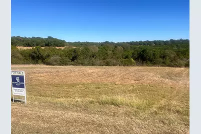 8405 Gullane Street, Cleburne, TX 76033 - Photo 5