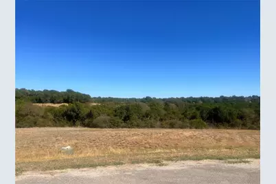 8405 Gullane Street, Cleburne, TX 76033 - Photo 3