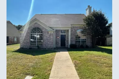 1352 Saddleback Lane, Lewisville, TX 75067 - Photo 1