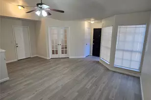 7001 Sorcey Rd, Dallas, TX 75249 - Photo 3