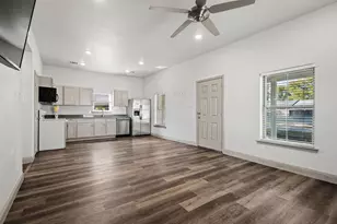 108 Holcombville Rd, Tom Bean, TX 75489 - Photo 5