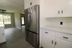 818 E Clinton, Athens, TX 75751 - Photo 7