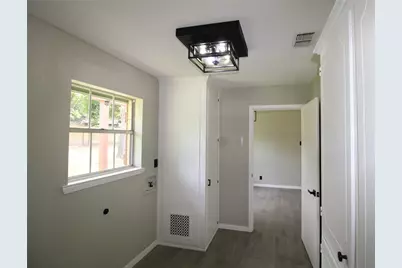 818 E Clinton, Athens, TX 75751 - Photo 13