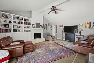 6533 Circleview Dr, North Richland Hills, TX 76180 - Photo 5