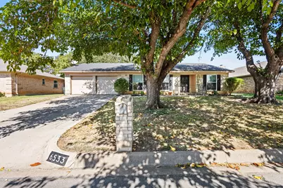 6533 Circleview Drive, North Richland Hills, TX 76180 - Photo 3