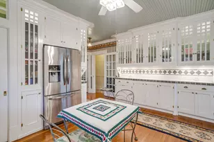 2135 Pembroke Dr, Fort Worth, TX 76110 - Photo 13