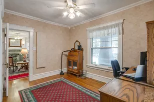 2135 Pembroke Dr, Fort Worth, TX 76110 - Photo 21