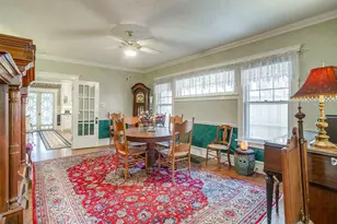 2135 Pembroke Dr, Fort Worth, TX 76110 - Photo 7