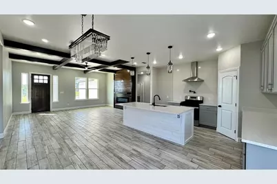 1490 Fm 1256, Eustace, TX 75124 - Photo 9