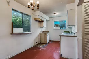 909 E Belt Line Rd, Richardson, TX 75081 - Photo 7