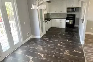 2530 Sylvia St, Dallas, TX 75241 - Photo 5