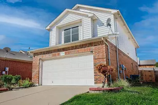 6329A Claire Dr, Fort Worth, TX 76131 - Photo 3